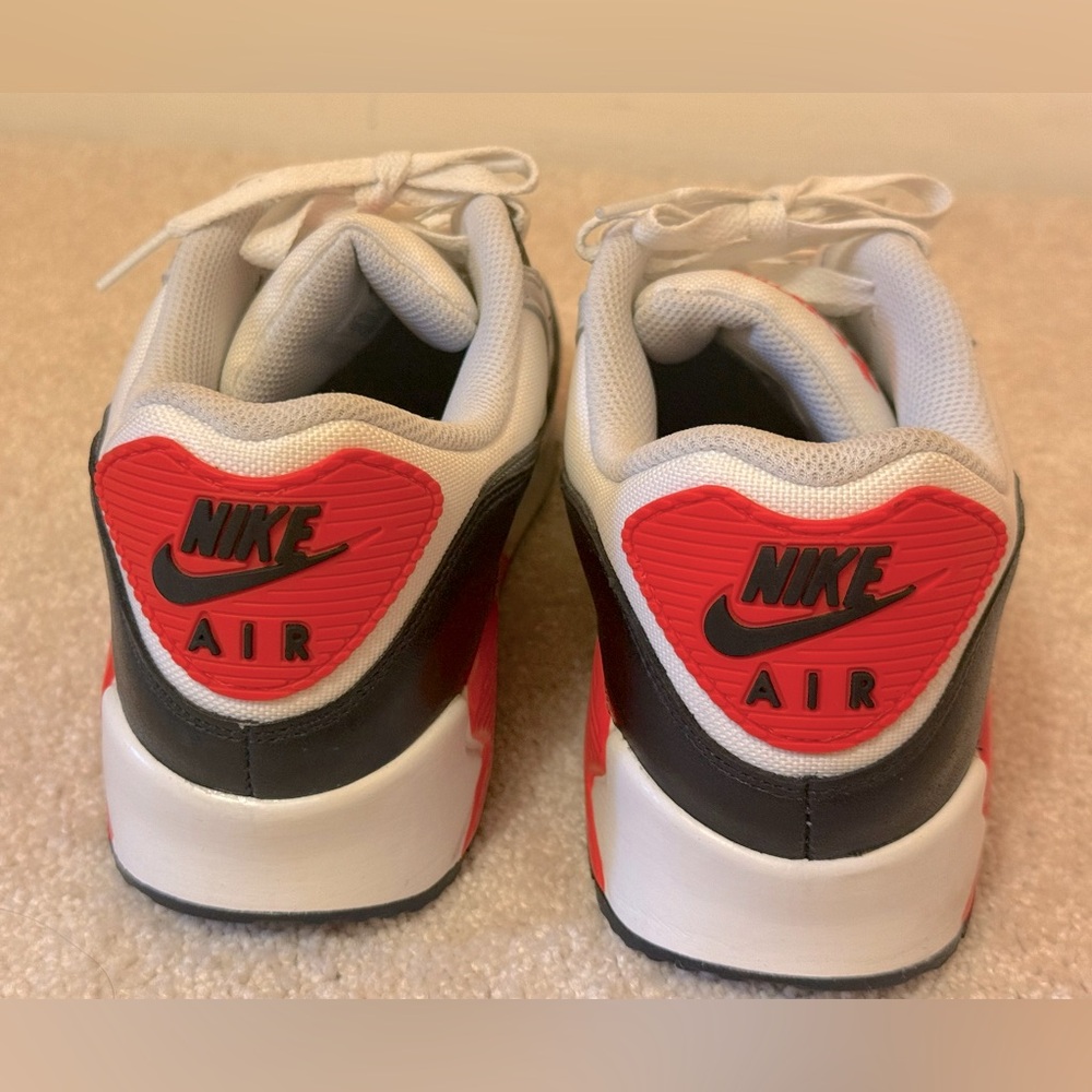 Mens Nike Air Max 90 GTX FD5810-101 White/Black/Bright Crimson No Box size 10.5 - Picture 5 of 10